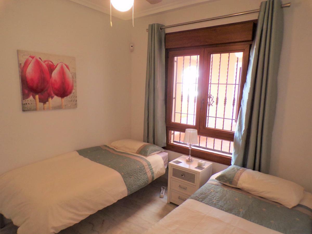 Villamartin Violetas Holiday Home المظهر الخارجي الصورة